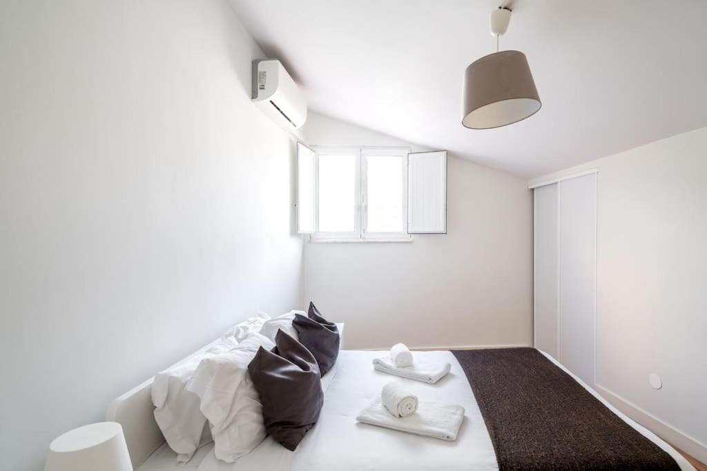 Cozy Ground Floor Studio With Ac And Loft Bedroom Lizbona Zewnętrze zdjęcie